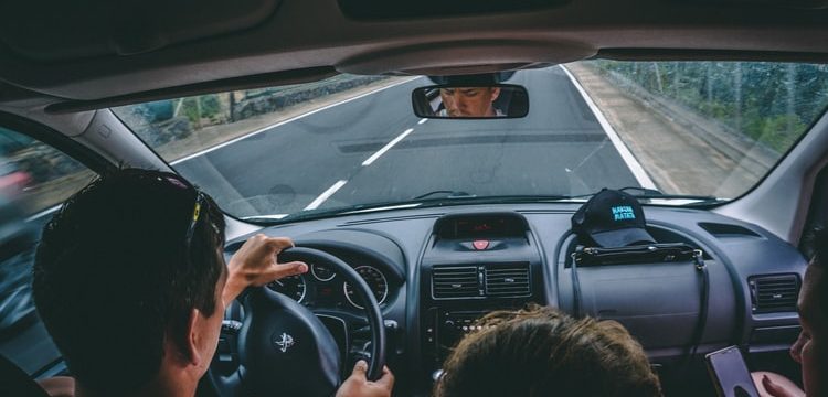 Holiday Driving With Family: Opportunities for Bonding and Learning